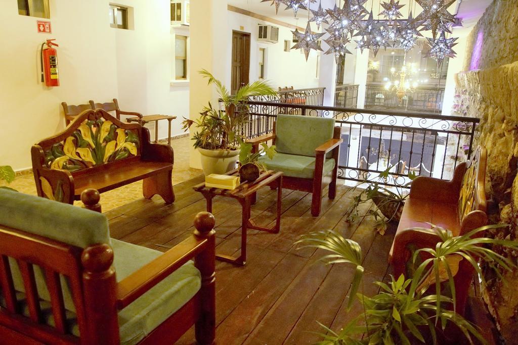 Ahava Hotel Playa del Carmen Ngoại thất bức ảnh